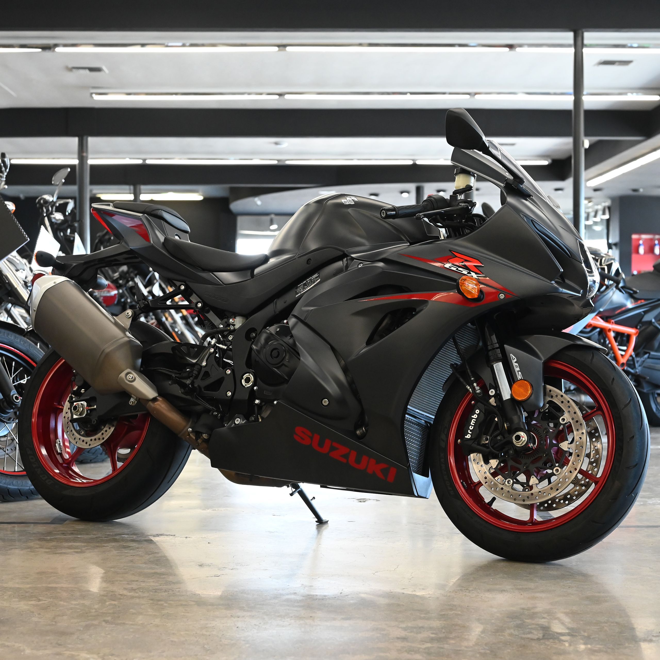 2017 SUZUKI GSXR1000