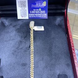 Gold Diamond Bracelet #25029