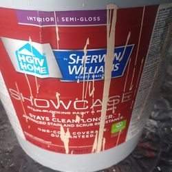 5 gallons Interior Semigloss Light gray paint