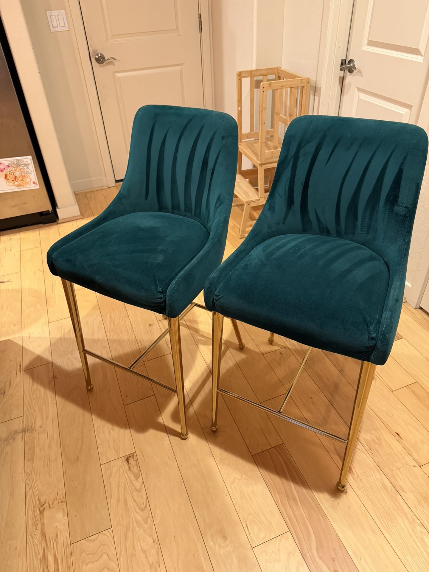 Emerald Green Velvet Counter Stools – Set of 4