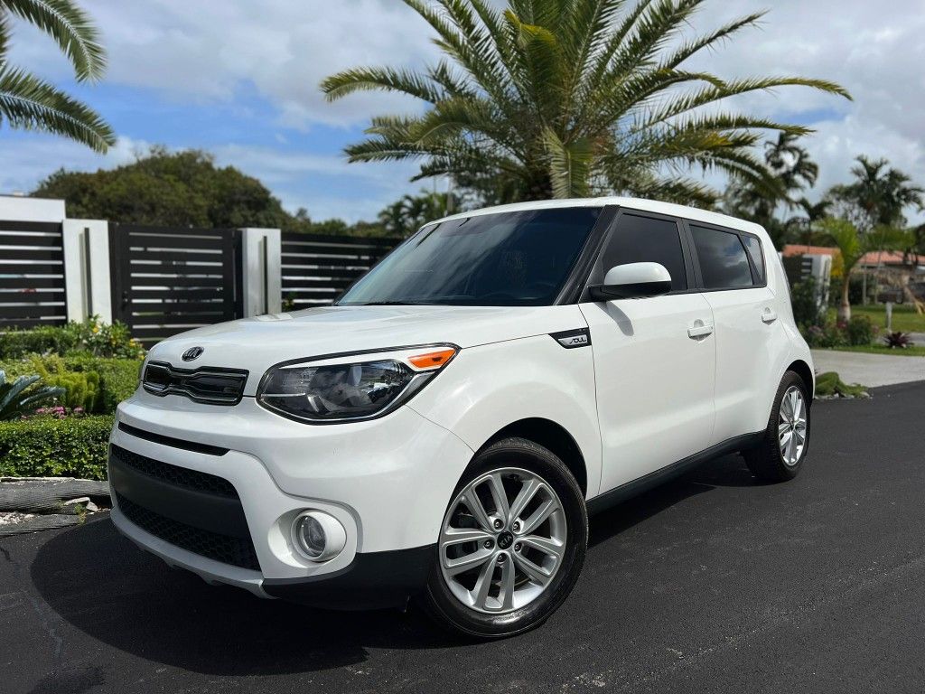 2019 kia soul plus