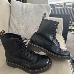 Doc Martin’s Size 7 