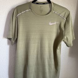 Nike Drifit Men’s Shirt