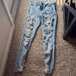American Eagle Next Level Stretch Light Wash Distressed Skinny Jeans - Size 6 Regular