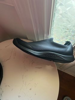 OOFOS Slip-On Recovery Shoe