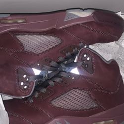 Jordans , Size 10 , Burgundy & The Model are 5’s .
