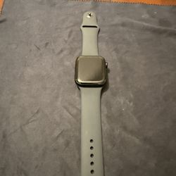 Apple Watch SE 2  Midnight Aluminum