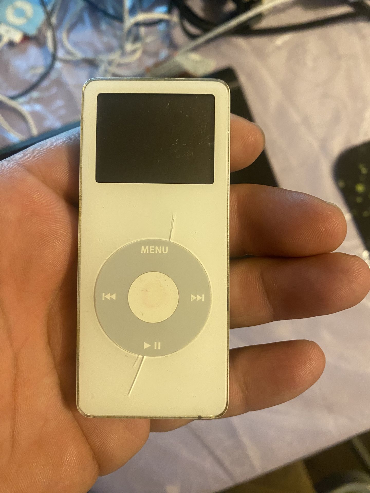 ipod 4 gb