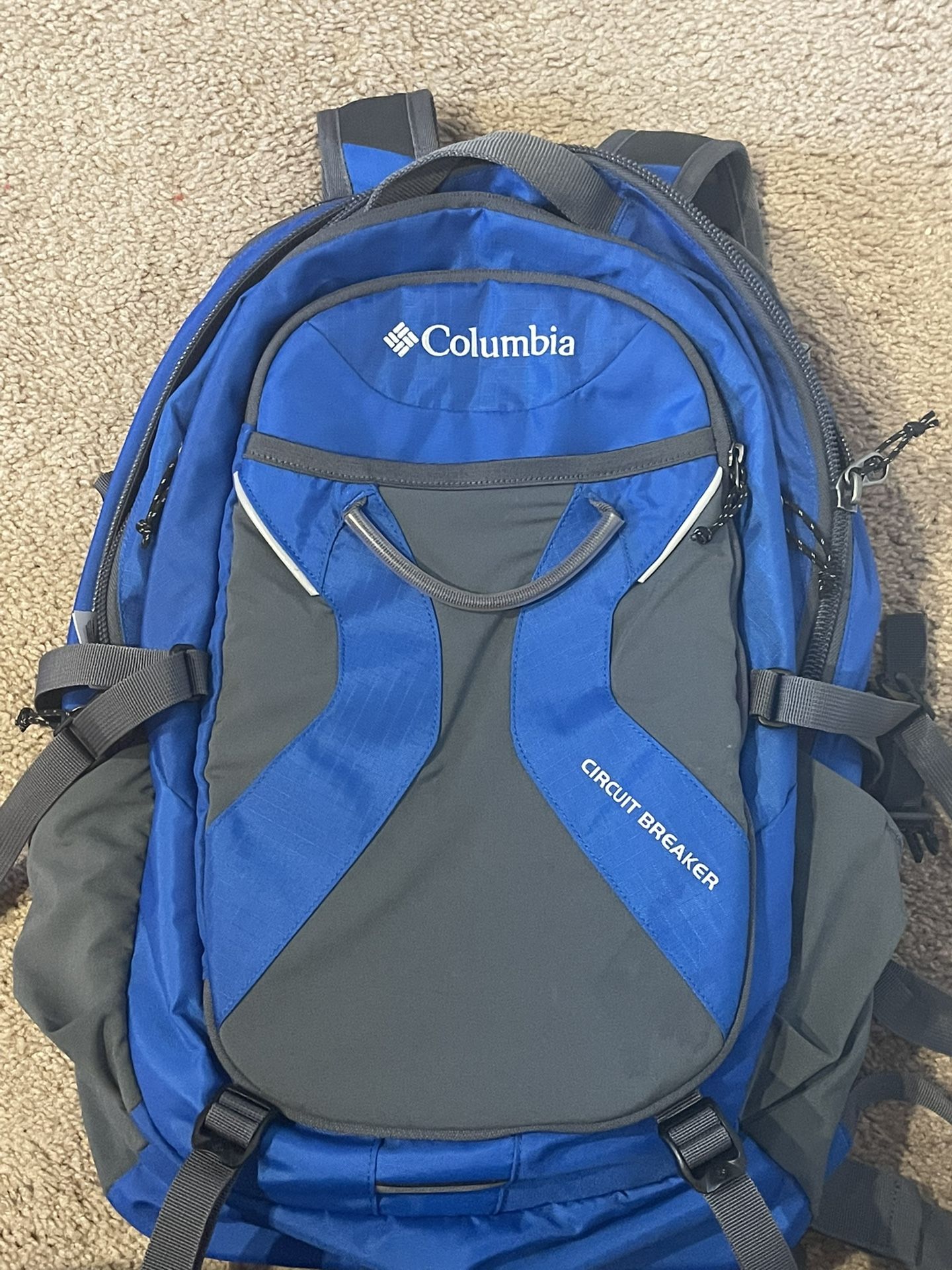 Columbia circuit cheap breaker backpack