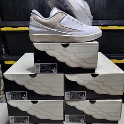 JORDAN RETRO 2 PYTHON LOW For SALE (Size 13)