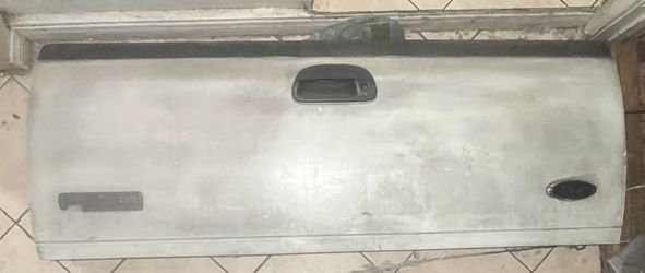Ford F-250 Tailgate Fiberglass 