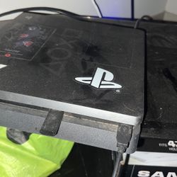2TB PlayStation 4 Limited Edition “Days Of Play” $280 OBO Bluetooth Headset + $20 Any Game + $10 