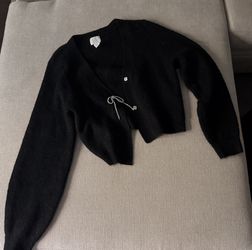 H&M Black Cropped Cardigan Size S
