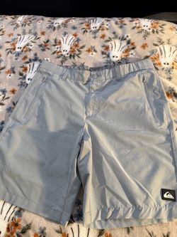 Men’s Quiksilver Gray Hybrid Shorts