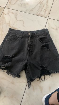 Black short