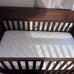 graco shilo 5-1 convertible crib w changing table and mattress