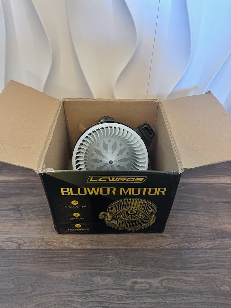 NEW - Front AC Blower Motor with Fan