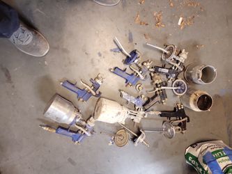 Spray Guns