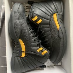 Jordan 12 Black Taxi