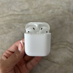 Apple AirPods Gen 1