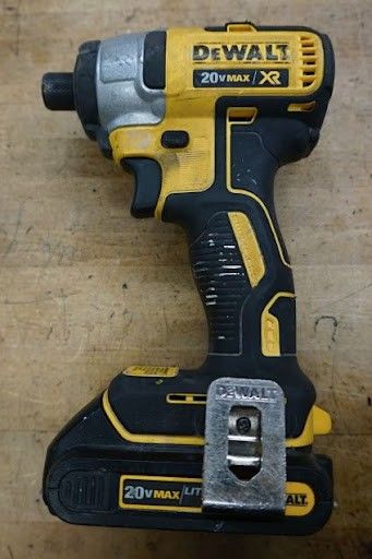 Dewalt 20v Max Impact Drill Driver With BatteryLIKE NEW GREAT CONDITION