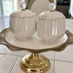 Cake stand