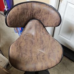 Masaccio Weathered Brown Barstool