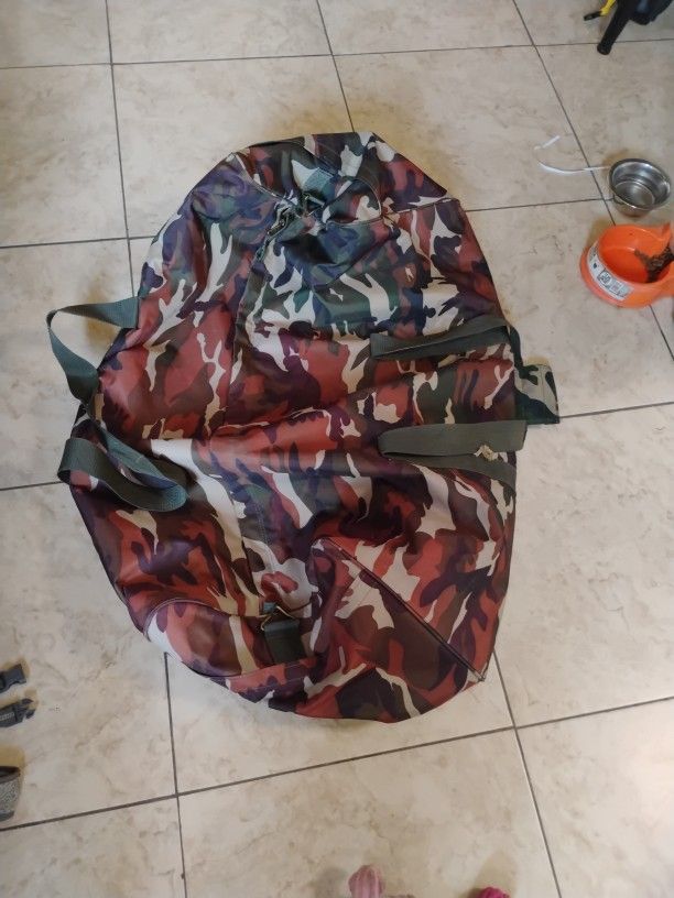 Large Duffle Bag Camouflage Handles To Carry On