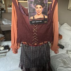 Brand New Mary Sanderson Costume. 