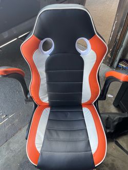 Gaming chair