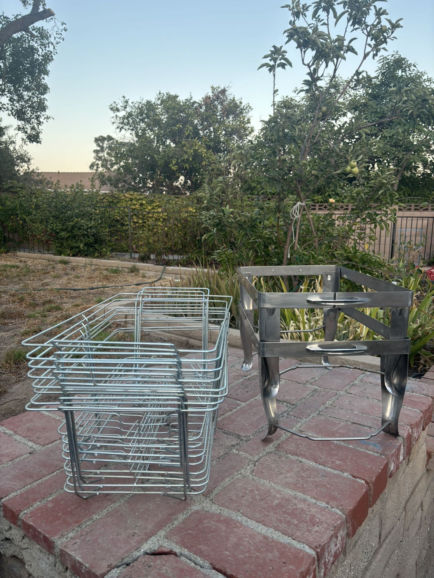 Buffet Wire Chafer And Stainless Steel Chafer Foldable Full Size