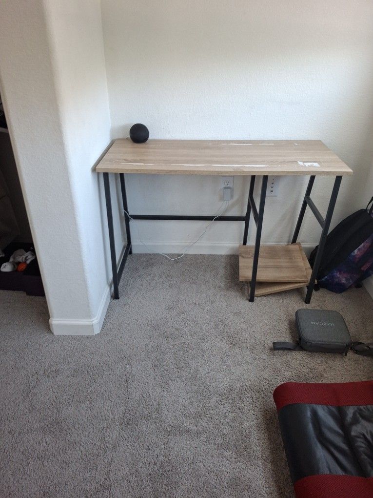 Office Desk