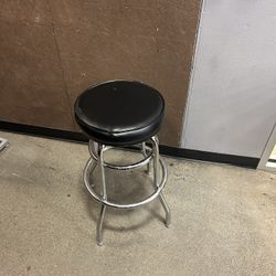 Lancaster Bar Stool