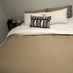 California King Mattress & Bedframe
