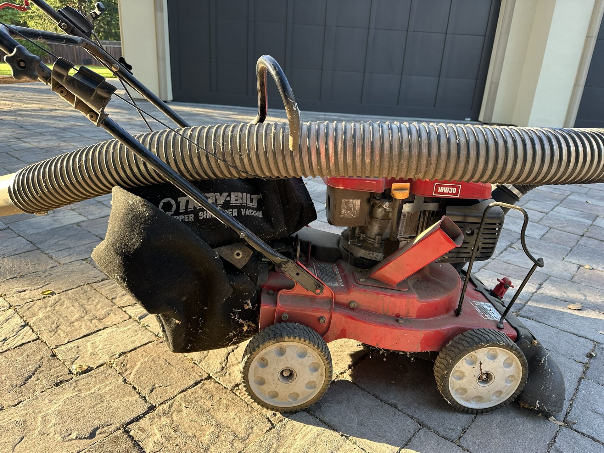Leaf Vacuum