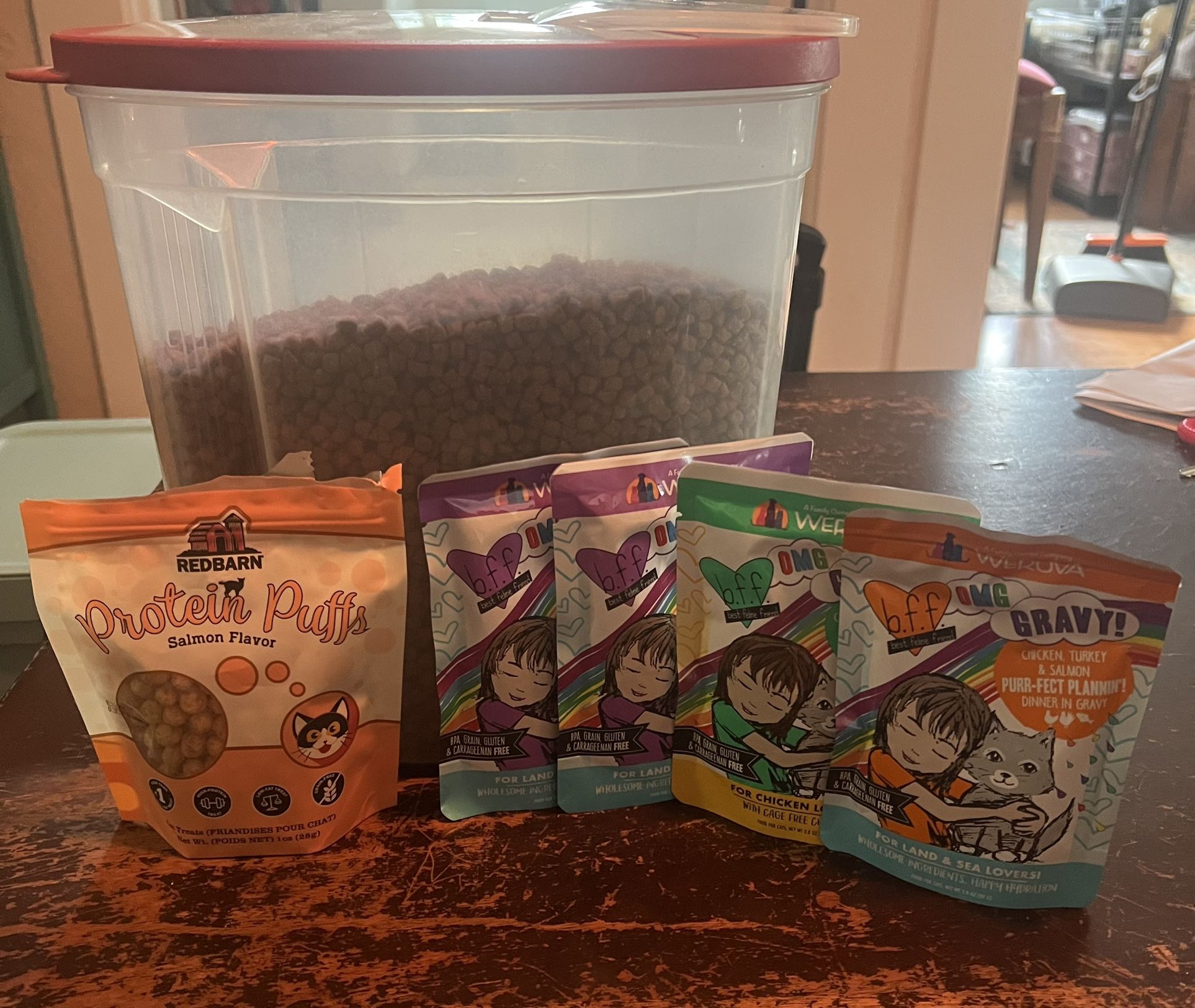  Cat Supply Bundle