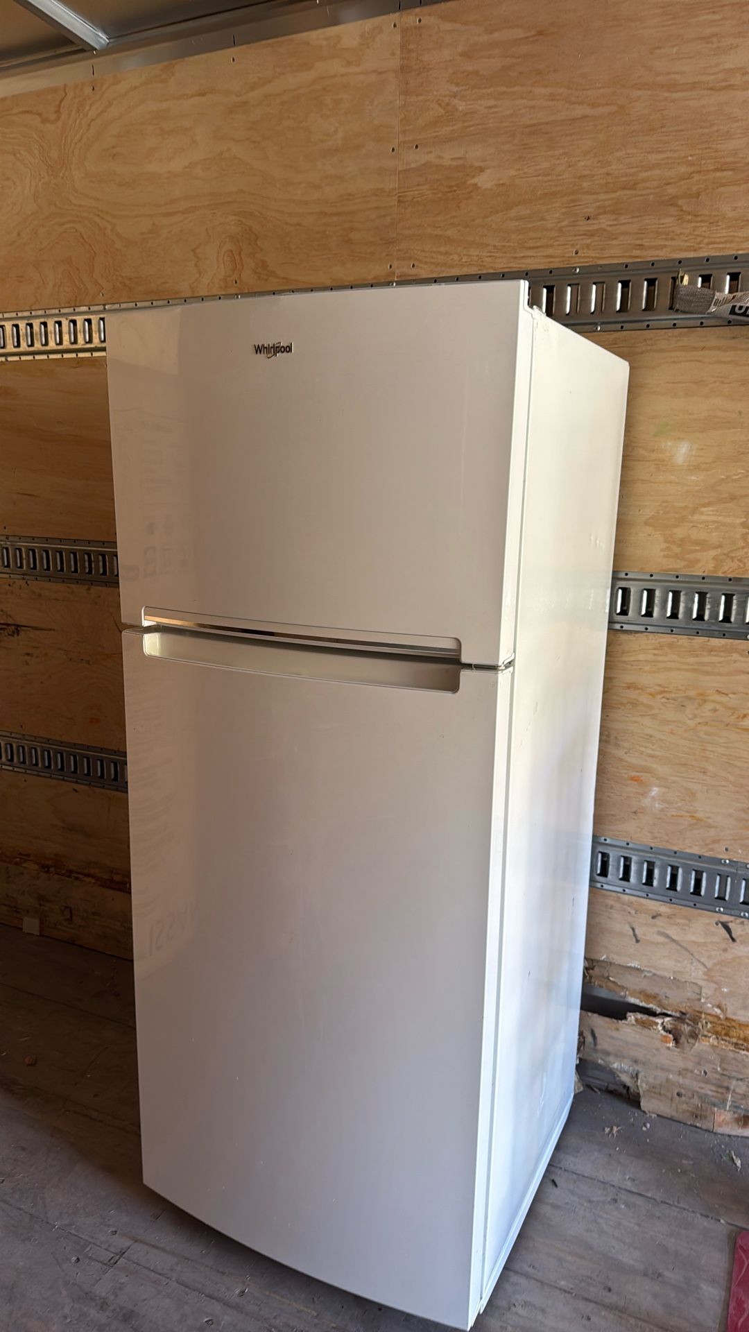 Refrigerator Maytag