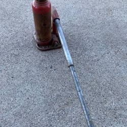 Vintage small hydraulic bottle jack Norco KYB
