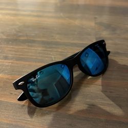 Kid’s Rayban Sunglasses