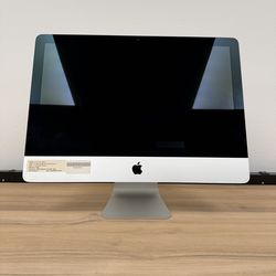 iMac 21.5 Inch***Only $299