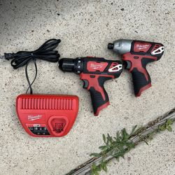 Milwaukee M12 Drill & Impact With Charger