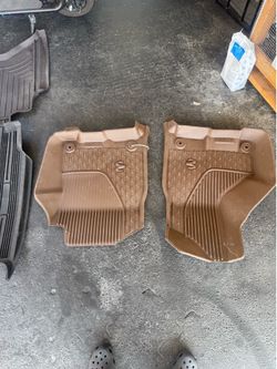 Plastic Floor Mats for a Ram