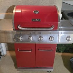 Nexgrill 4 Burner propane Gas Grill With Side Burner