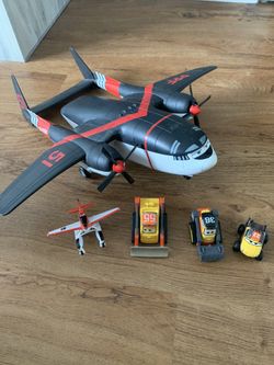 Planes Movie “Cabbie” The cargo plane