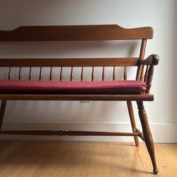 Beautiful Ethan Allen Bench 