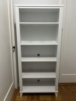 Used White Magomed Bookshelf by Wayfair