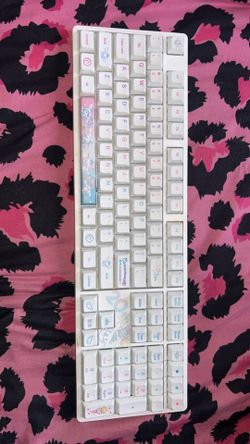 Akko 20th anniversary cinnamoroll keyboard