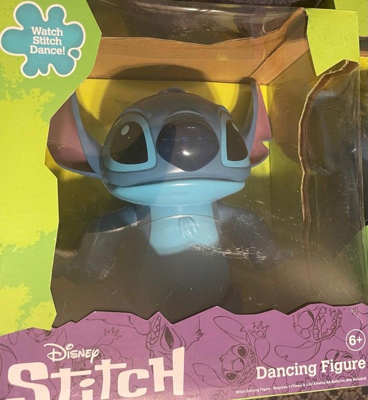 Disney Stitch Dancing