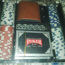 Buxton Poker Set - 100 Chips, 5 Dice, 2 Decks, | BRAND NEW