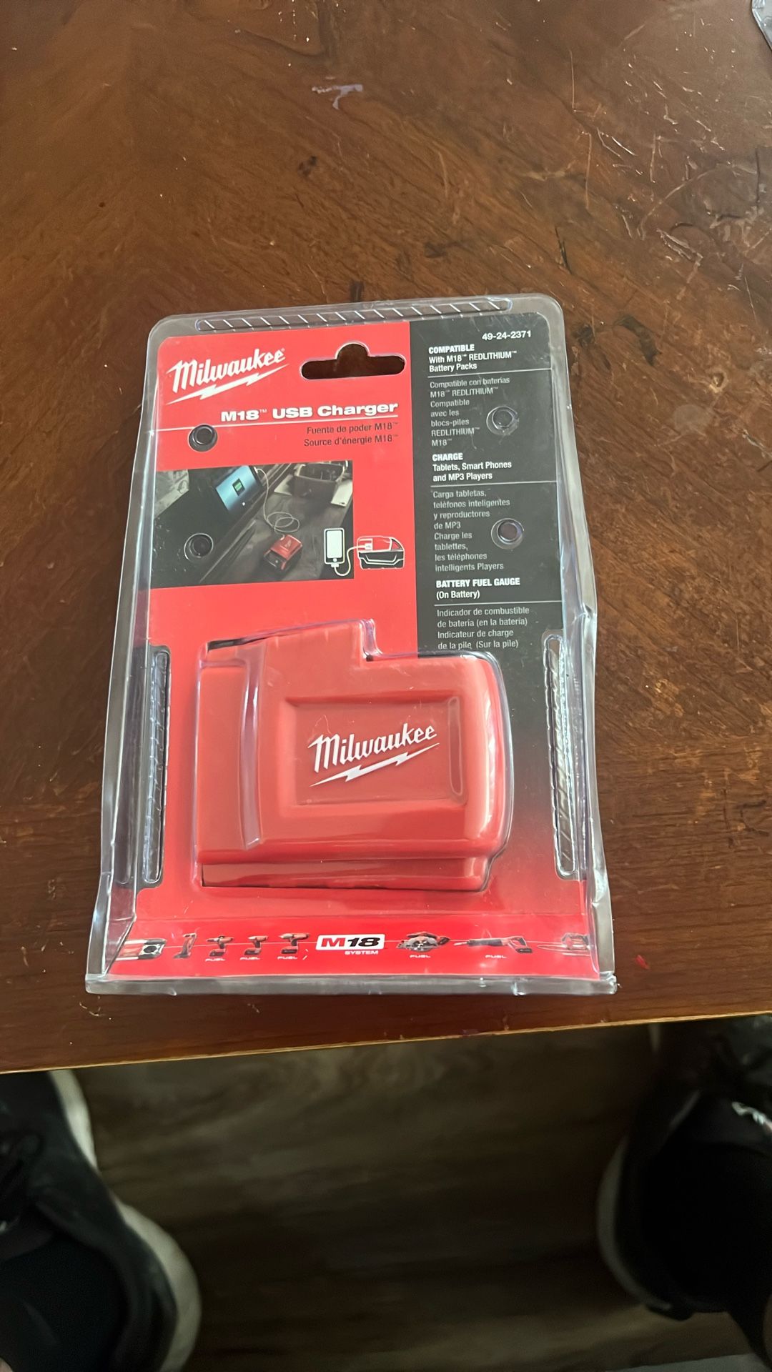 M18 Milwaukee USB Charger 